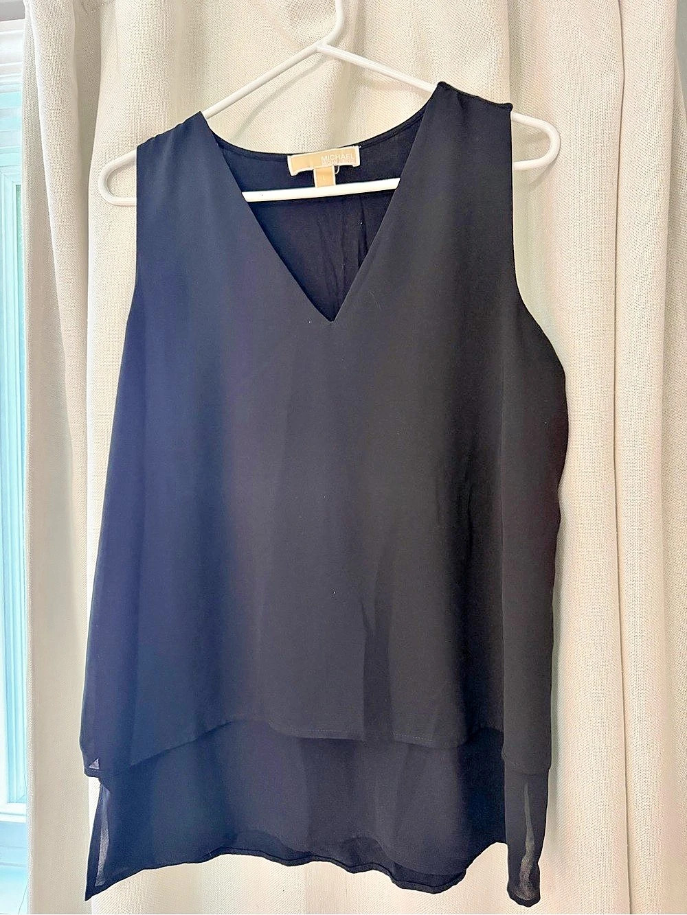 MICHAEL Kors V-Neck Layered Hem Blouse Black